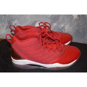 Red Nike Jordan Velocity BG